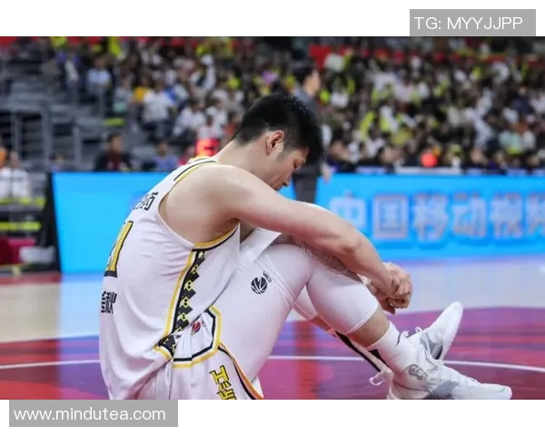 东莞队与广厦队激战正酣谁能在这场对决中笑到最后